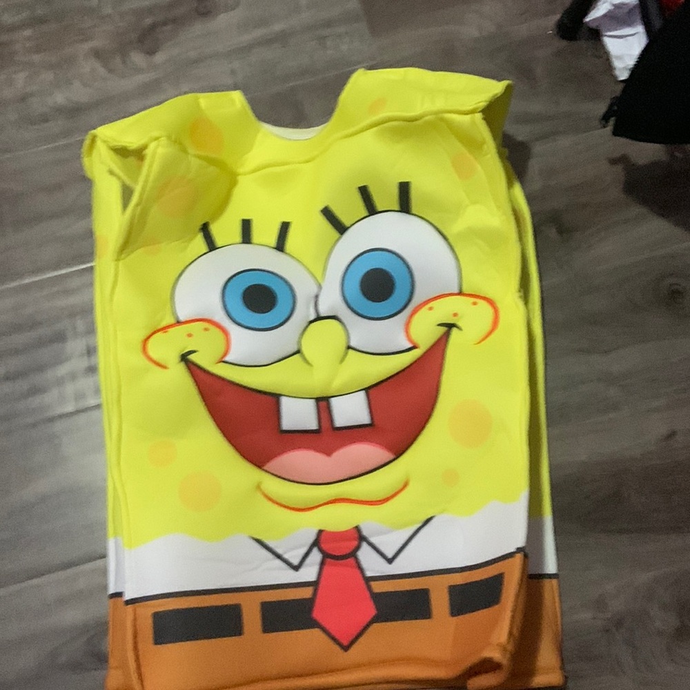 Children size Med (10-12) SpongeBob Costume